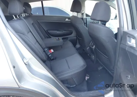 2019 Kia Sportage Lx z USA, uszkodzony, nr VIN KNDPMCAC0K7563265